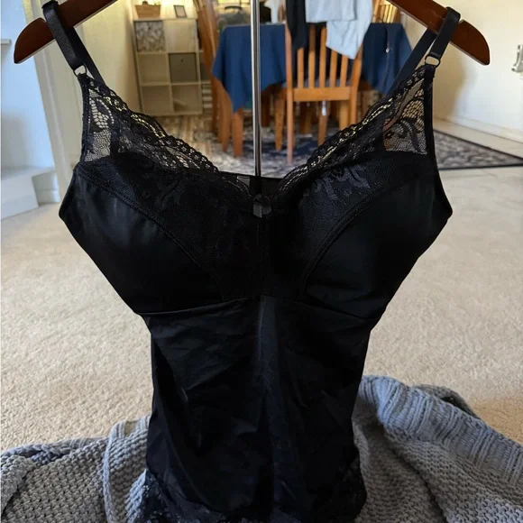 NWT Rhonda Shear 1X Black Lace Chemise - Picture 1 of 4